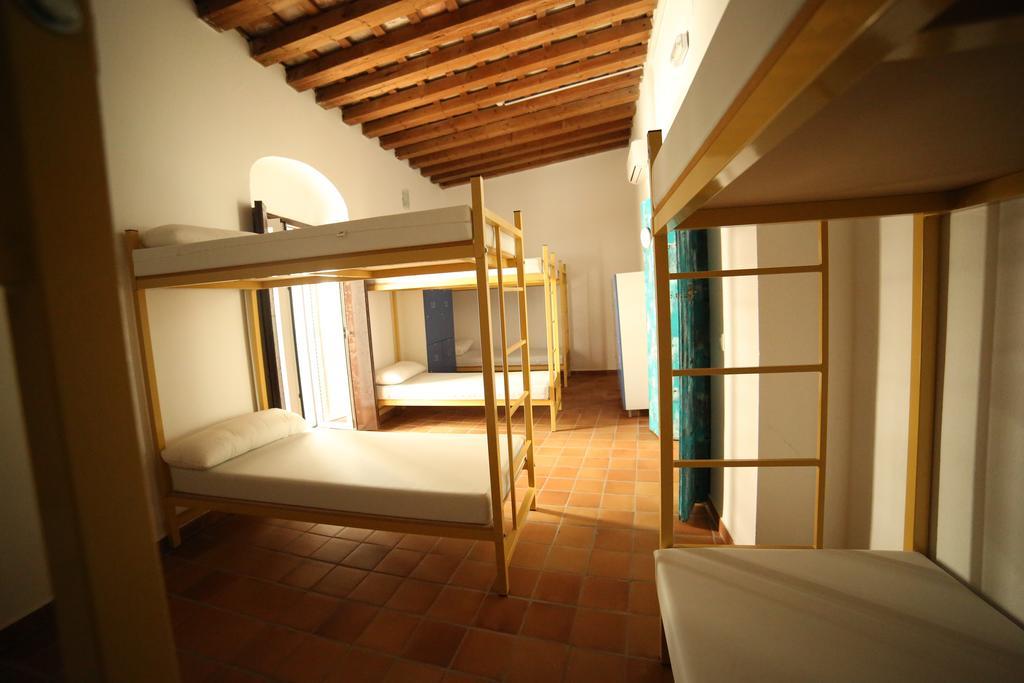 Wake Up In Tarifa Hostel & Restaurant Lounge Kamer foto